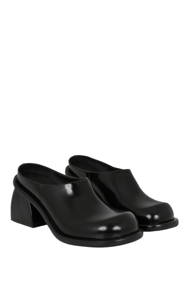 Alky Heeled Clogs - Black