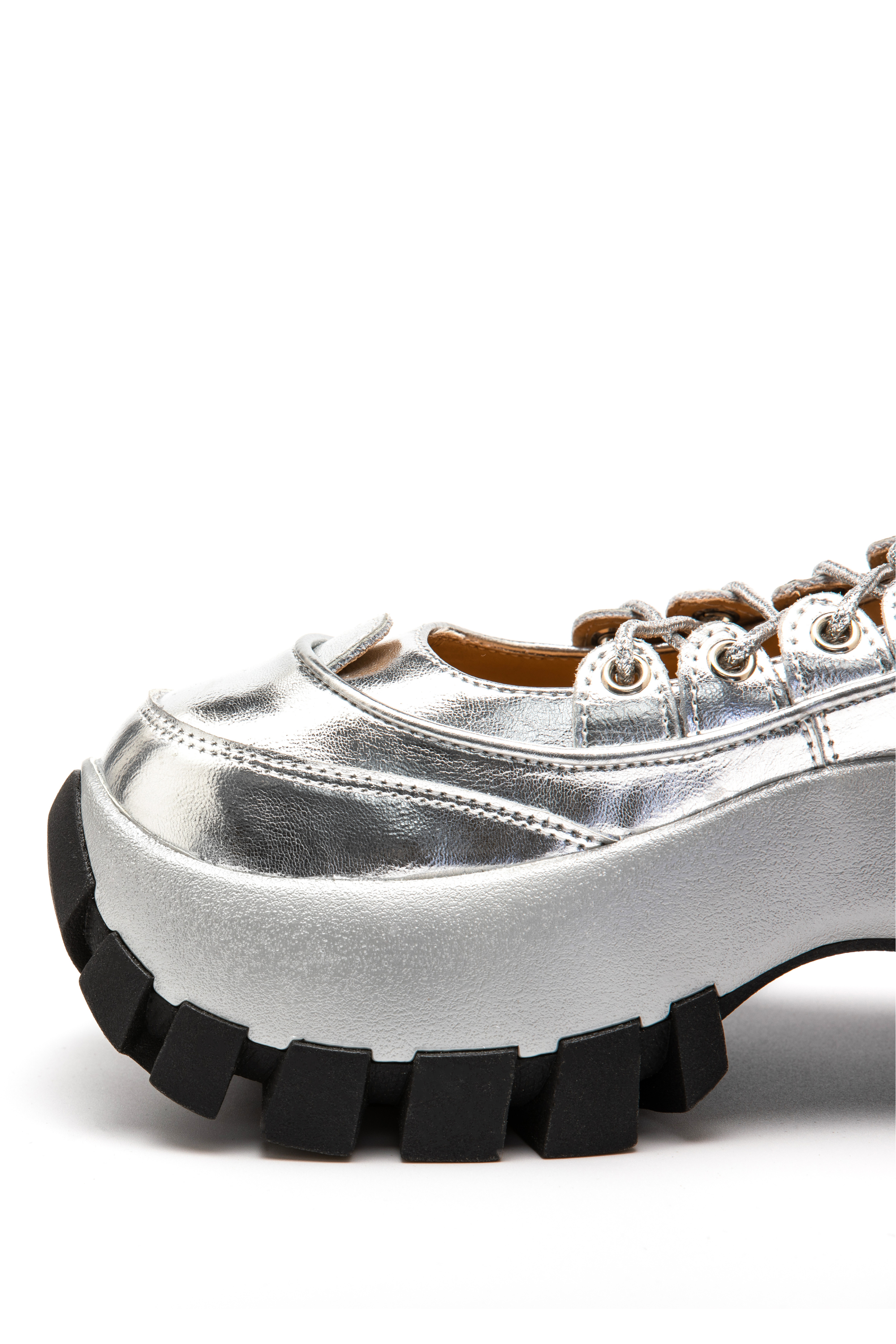 Martian Sneakers - Silver